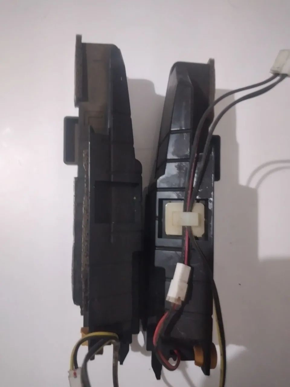 alto falante da tv Samsung ln32d550k1g está funcionando  - Foto 4