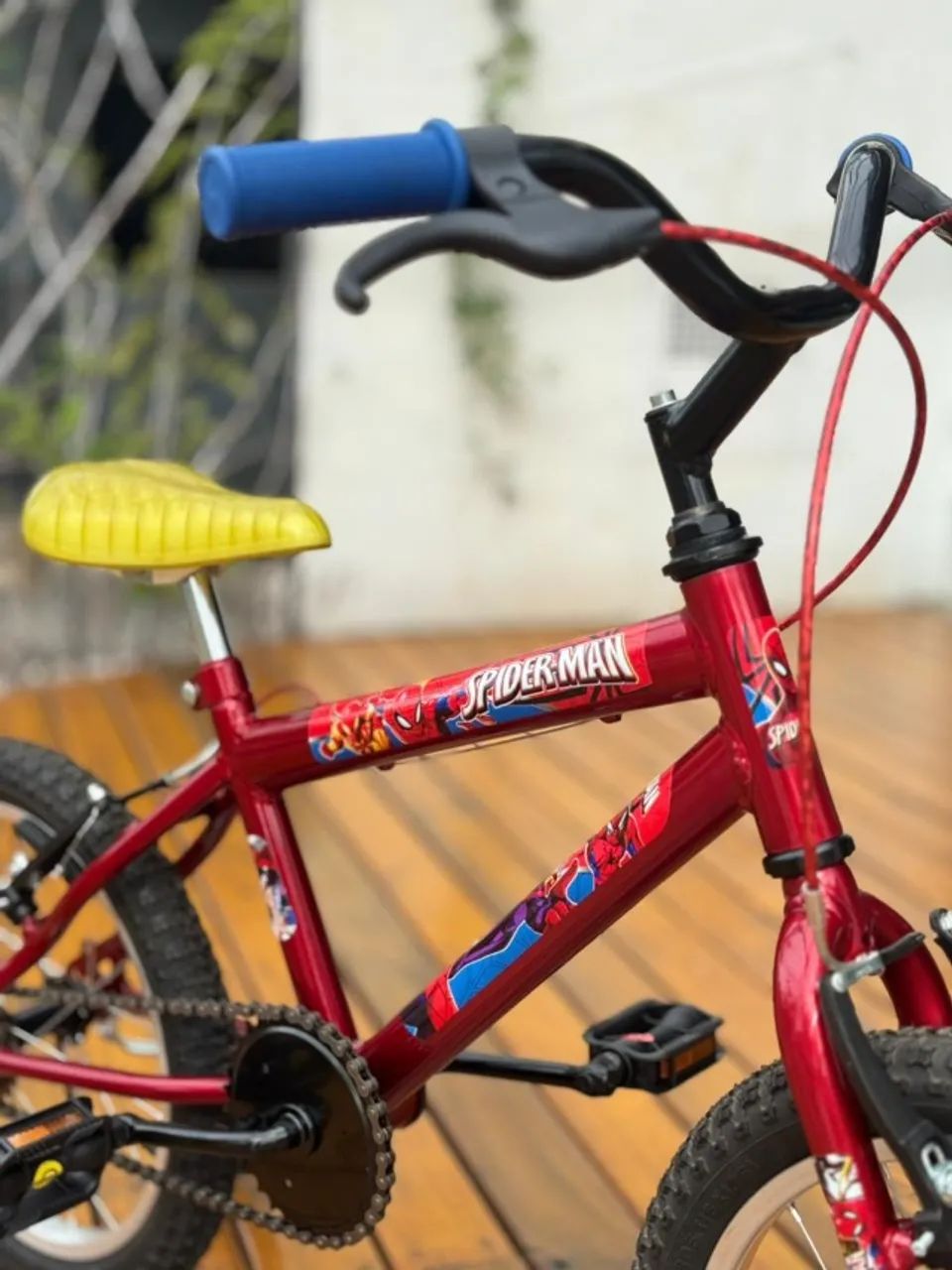 BICICLETA ARO 16 NOVA - HOMEM ARANHA  - Foto 3