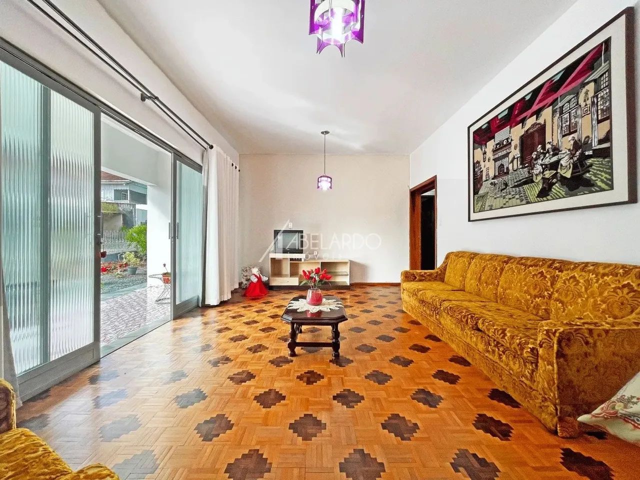 CASA COM TRÊS DORMITÓRIOS LOCALIZADA A POUCOS METROS DA À VILA GERMÂNICA - BAIRRO VELHA - Foto 4