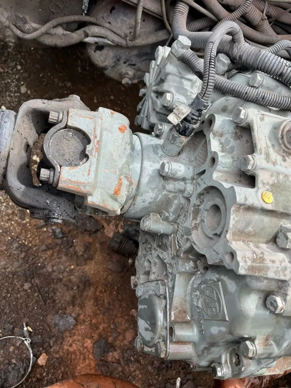 T M  Caixa Câmbio Zf Caminhão Volks 24280 Na Troca Com Garantia - Peças