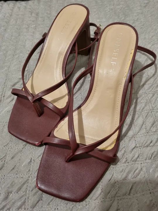 Sapato de salto baixo/médio - Foto 3