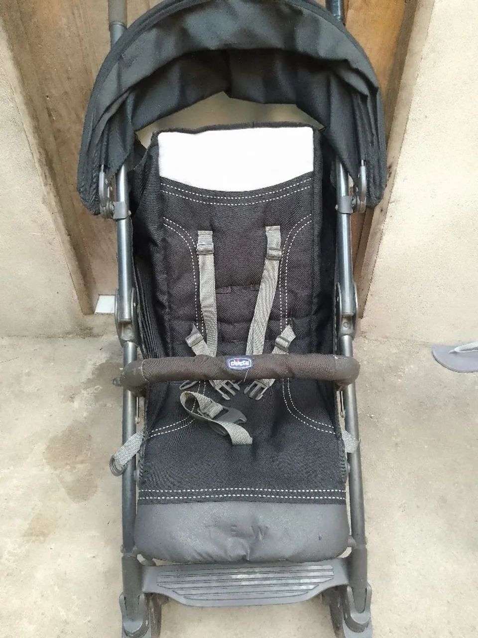 Carrinho de bebê 250 reais