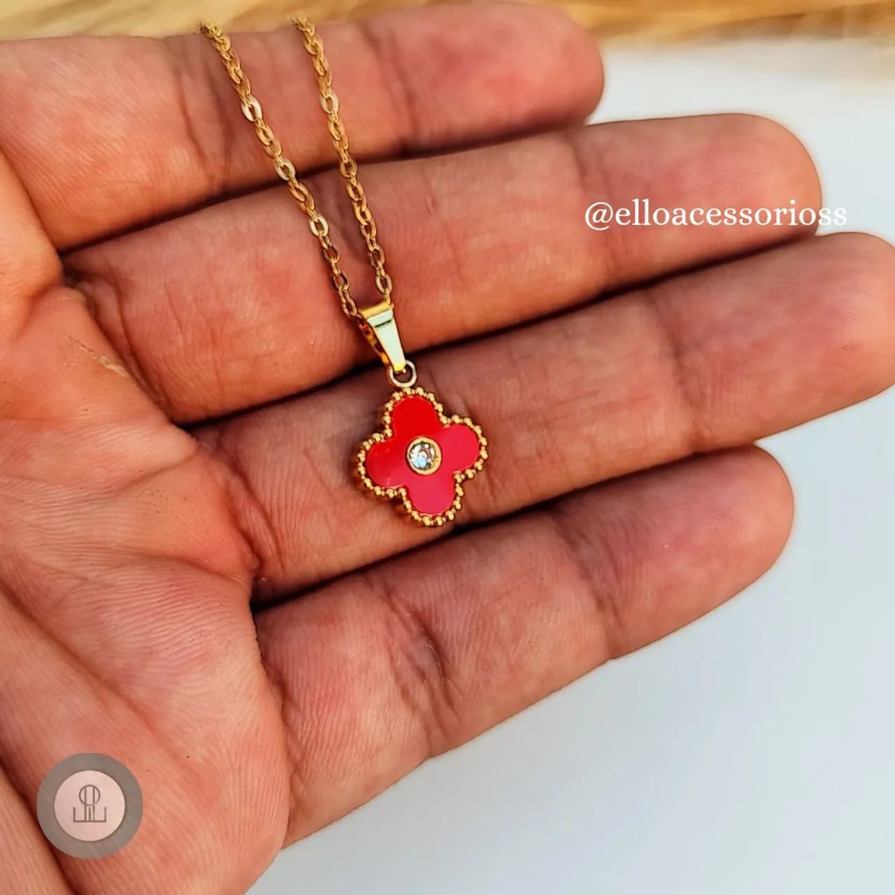 Conjunto Trevo Vermelho colar e brinco  - Foto 3