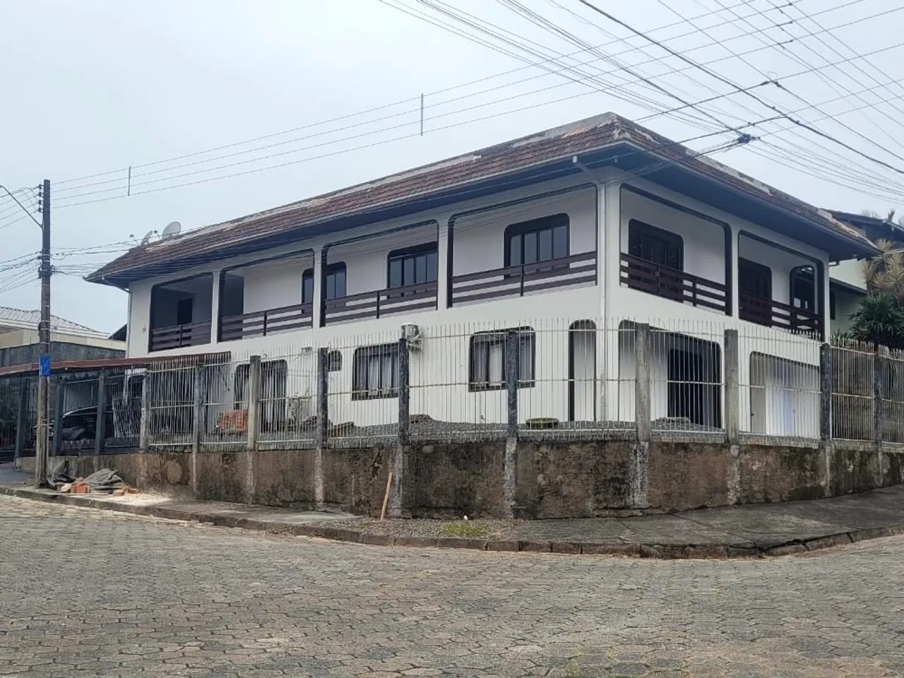 Casa sobrada Guanabara 4 quartos