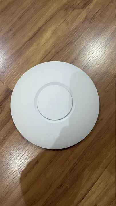 Access Point UniFi AP AC Lite - Wi-Fi Empresarial de Alta Performance