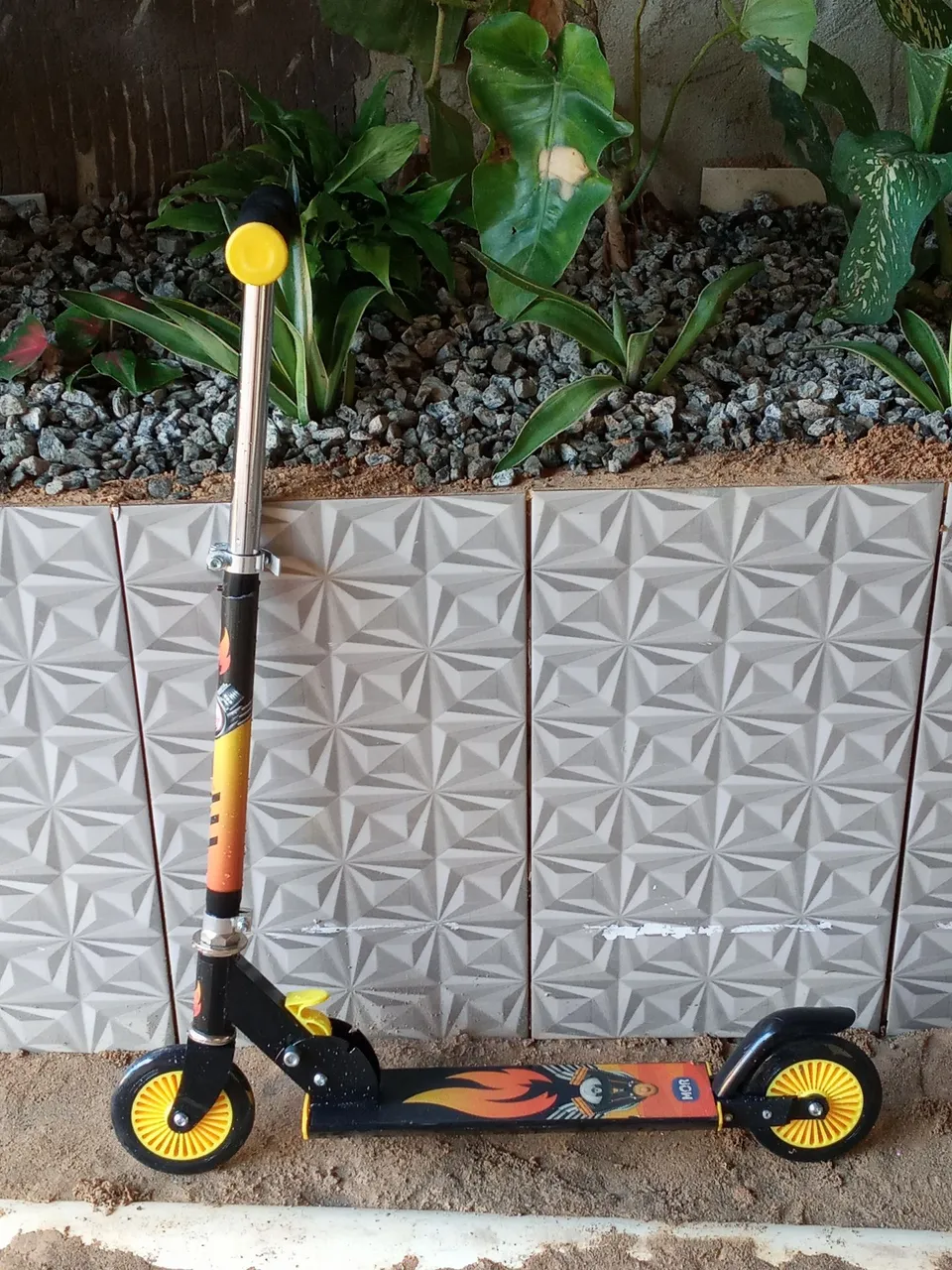 Patinete Infantil com Design Radical
