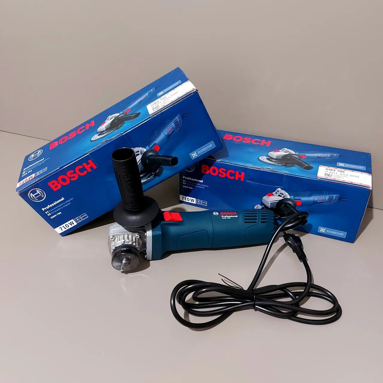 Esmerilhadeira Bosch 710W 127V64522276014337120