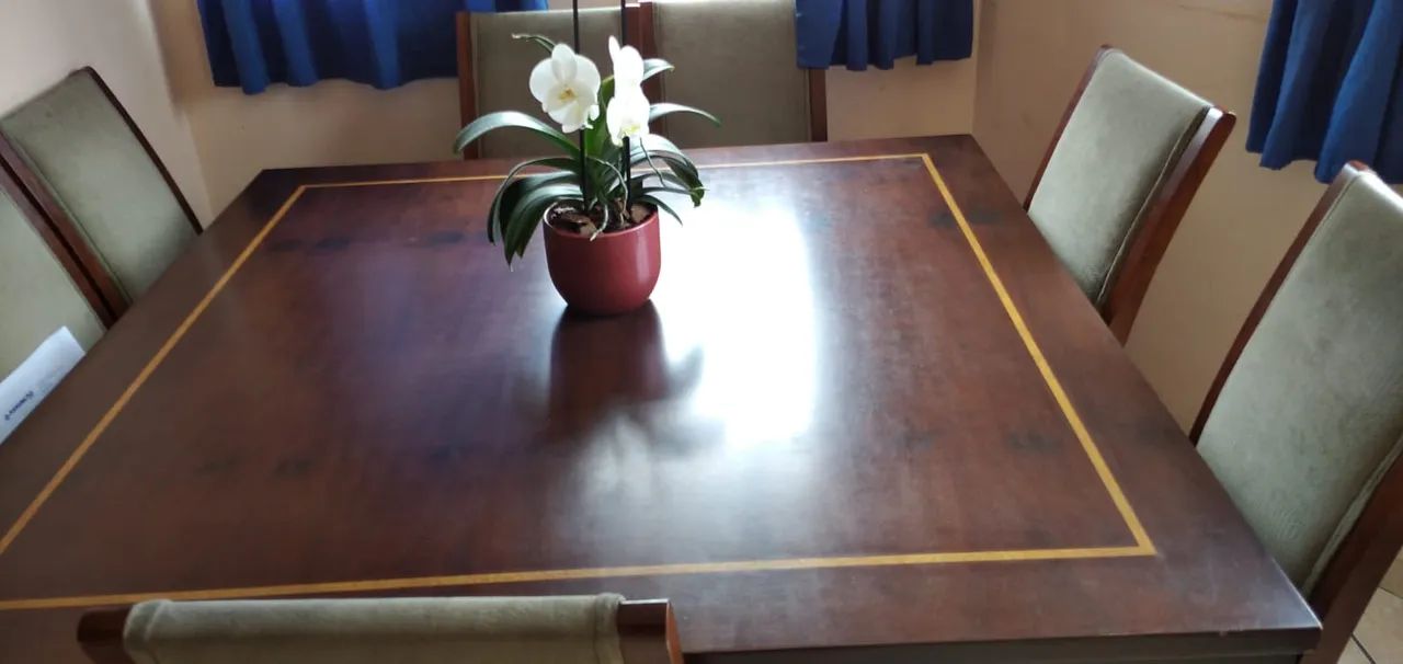 Mesa de Jantar em Madeira 8 lugares 