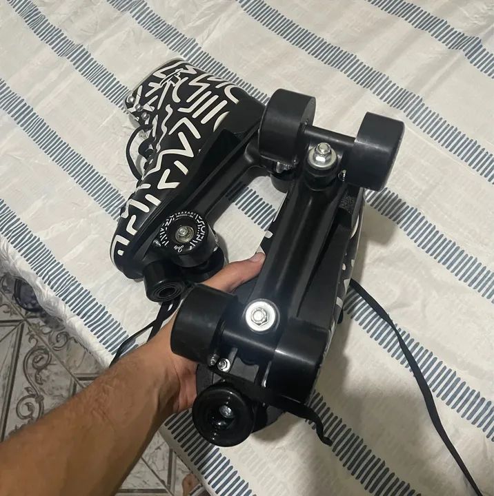 Patins Quad 42/43, usados VENDA URGENTE  - Foto 4