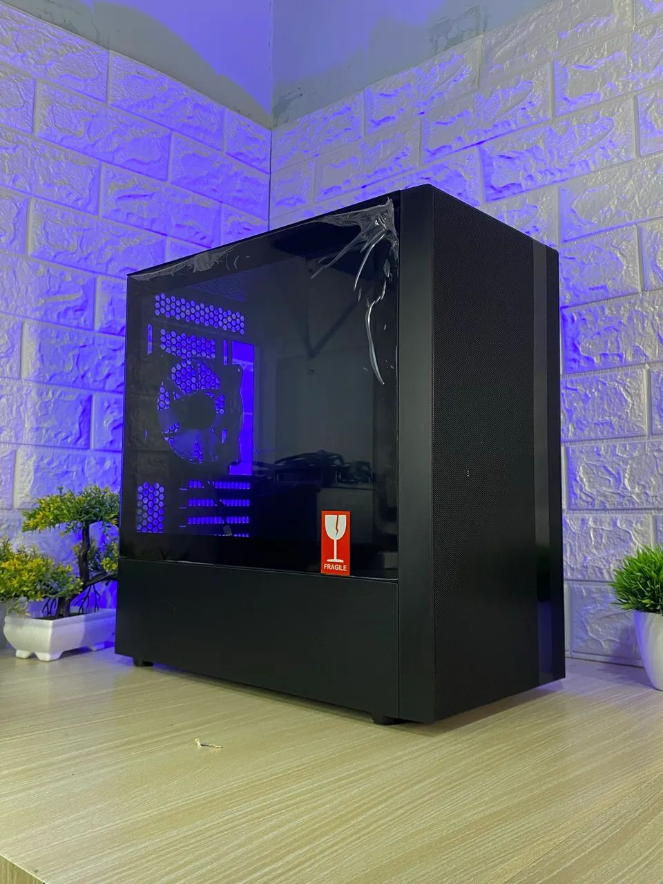 Vende-se Gabinete da Cooler Master Masterbox NR400