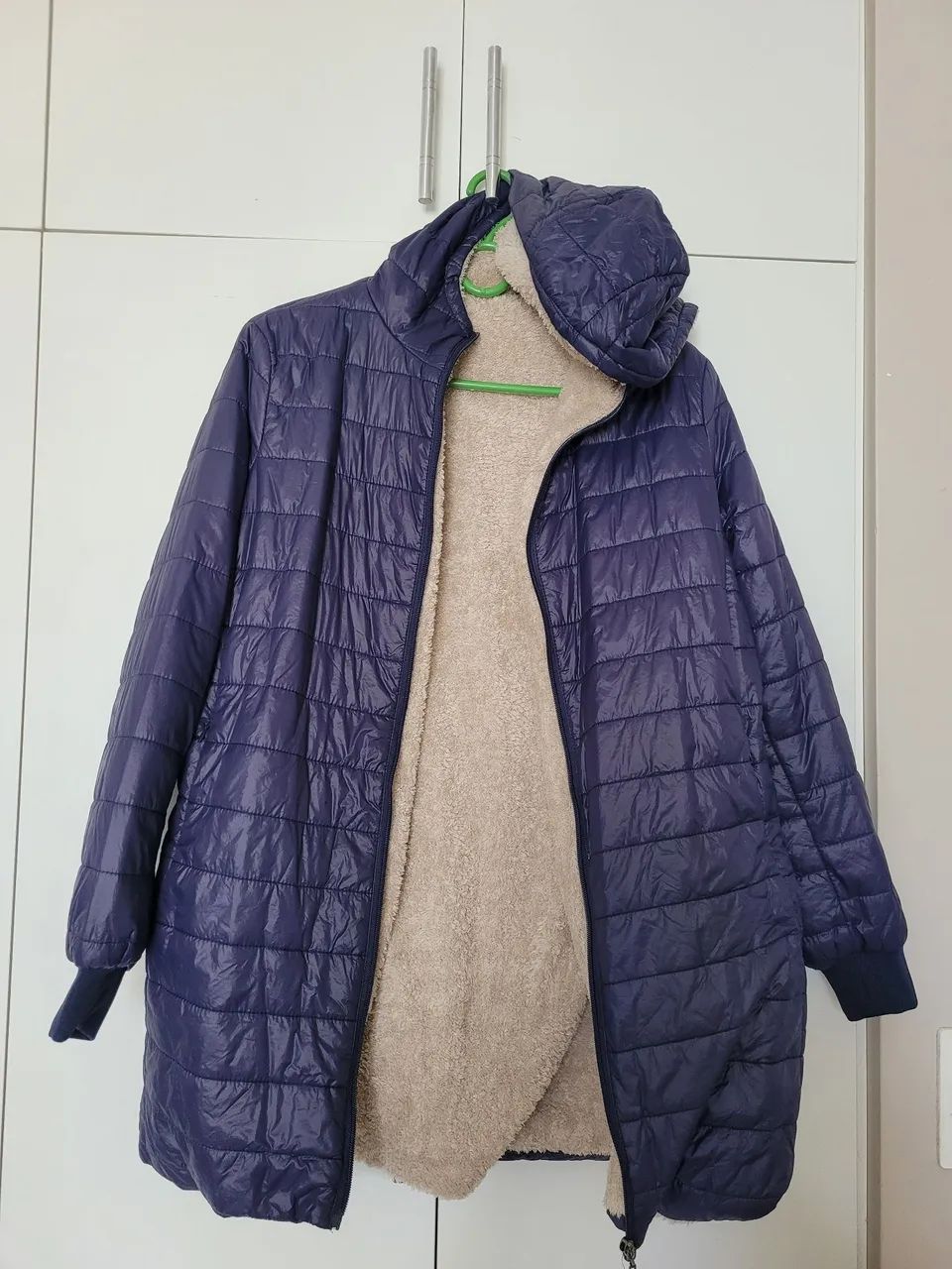 Casaco de Frio acolchoado com capuz azul