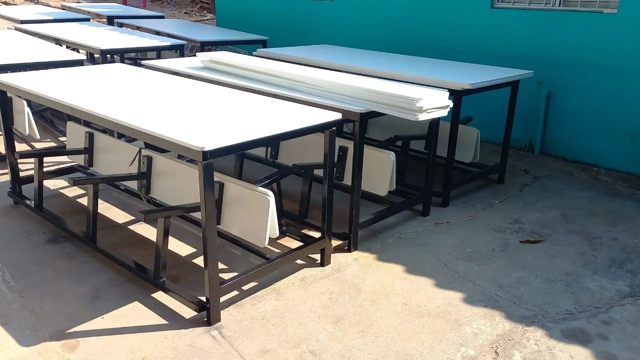 Mesas de refeitórios