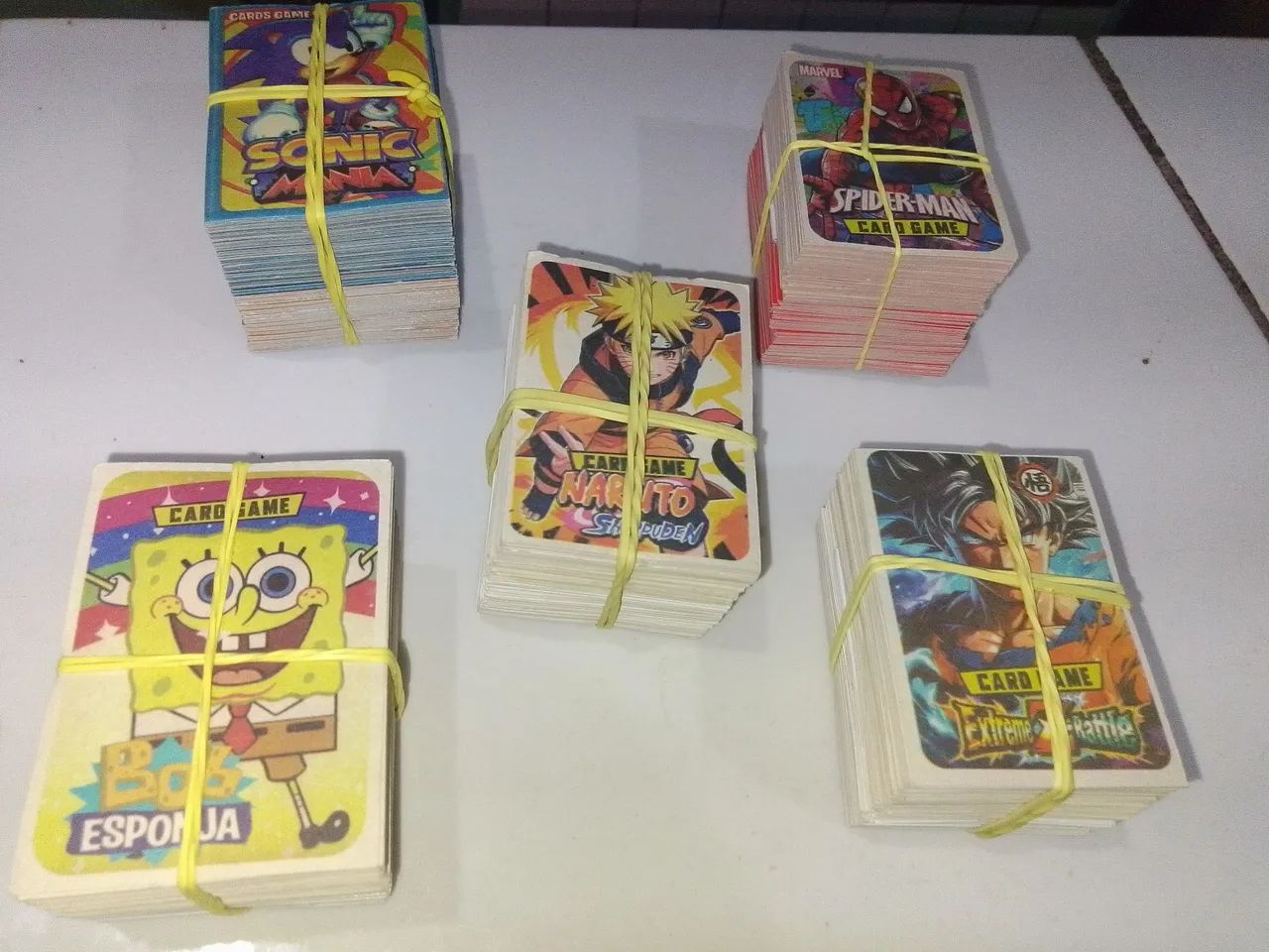 Cards de personagens famosos lote sortidas bem legal  - Foto 3