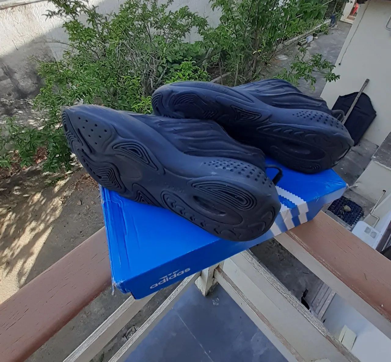 TÊNIS *OZRAH* ADIDAS 44 preto  - Foto 3