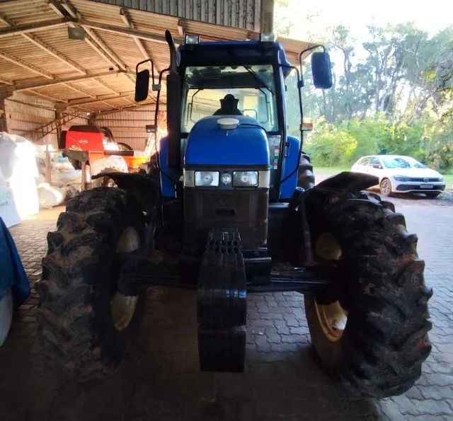 Trator New Holland TS6020 - Foto 2