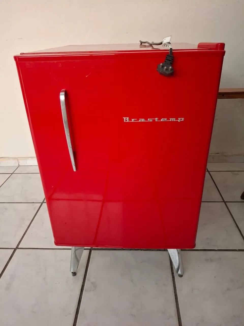 Frigobar Brastemp Vermelho Vintage