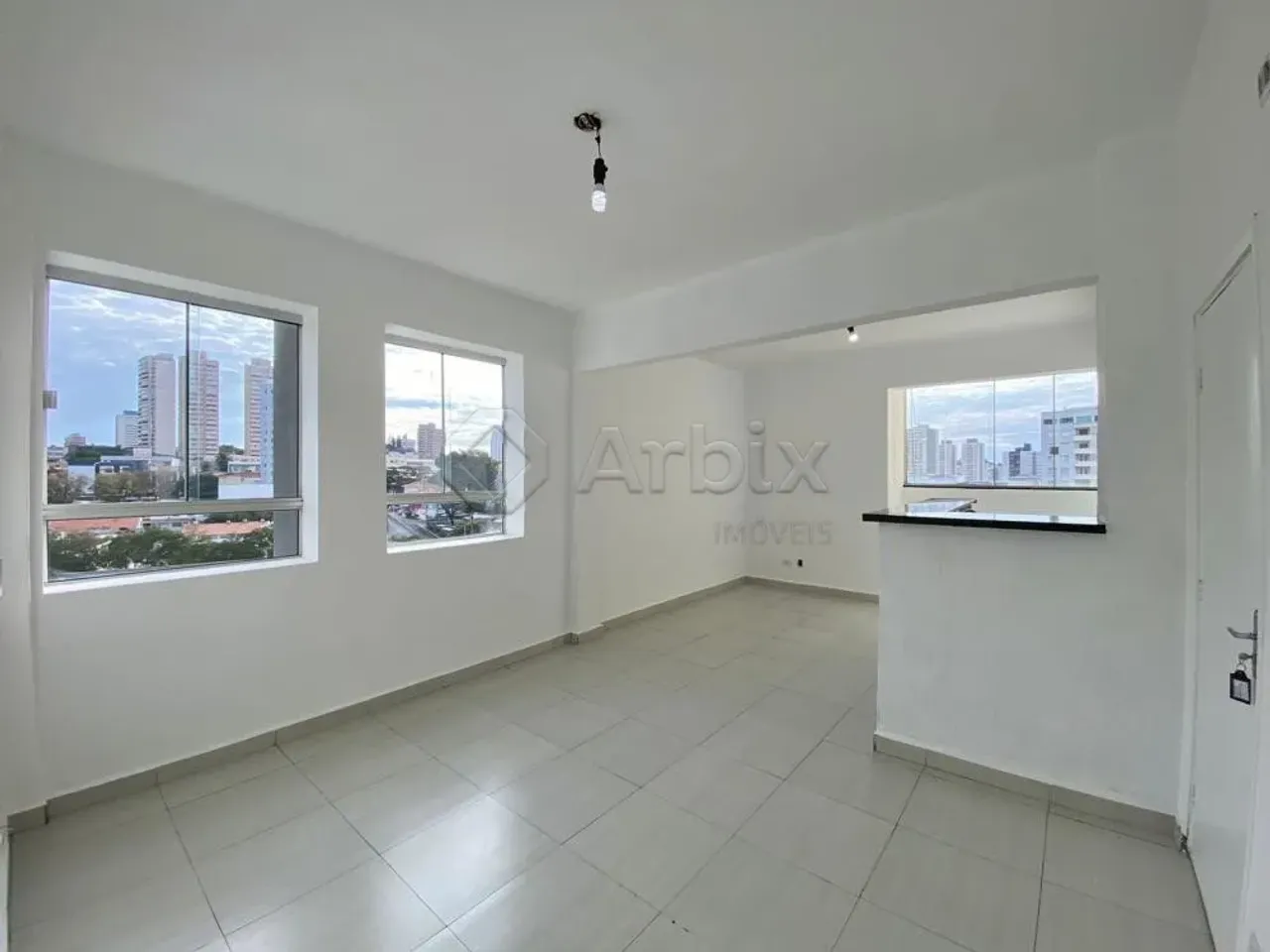 Salas comerciais à venda no Edifício Santo Antônio em Americana/SP