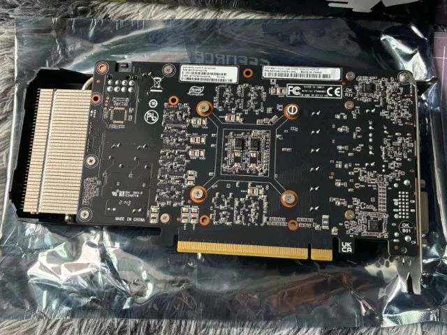Placa de video GTX 1660TI 6gb Gainward - Foto 4