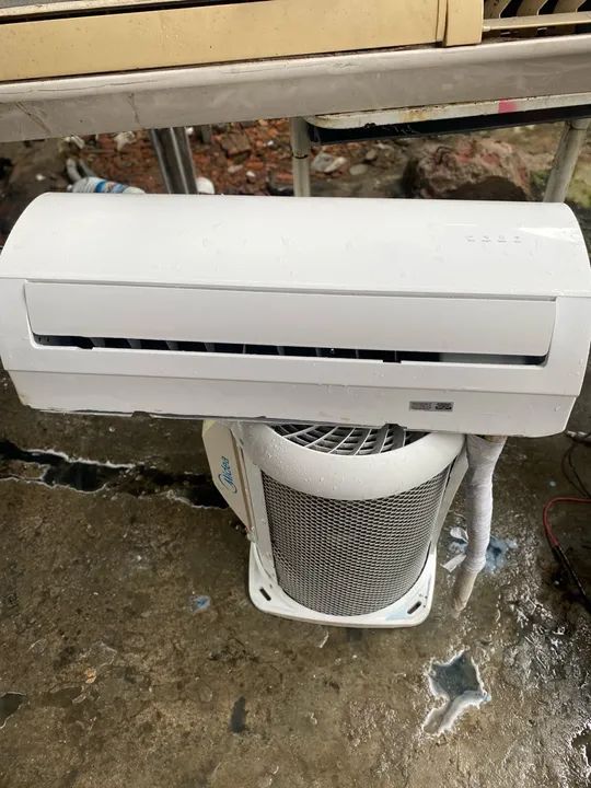 Split 9000btus Midea 