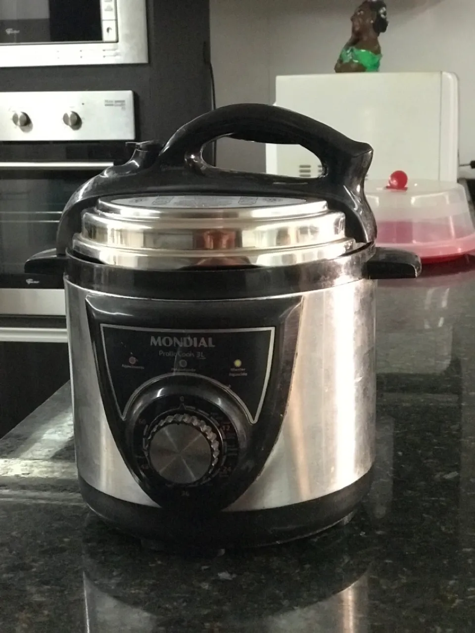 Panela de pressão elétrica