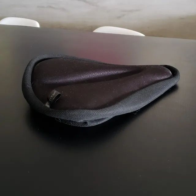 capa para selim em gel e neoprene tito - usada 1x