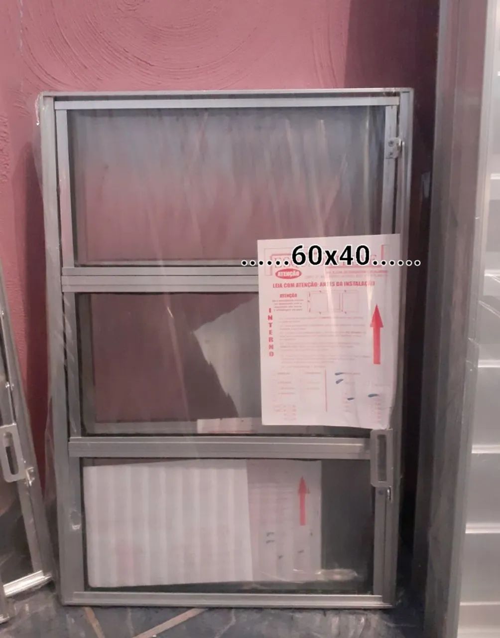 Janela basculante 60x40 alumínio 