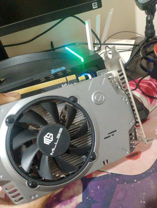 Placa de Vídeo RX 550 4 GB sou de serrana