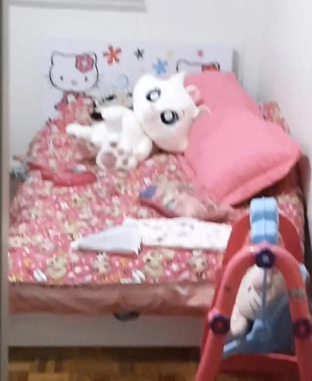 Cama baixa para criança