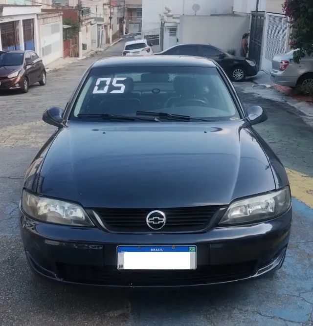 Vectra Elite 2005 Auto 2.2 + GNV Entrada R$ 10.000 + 46 x 869 
