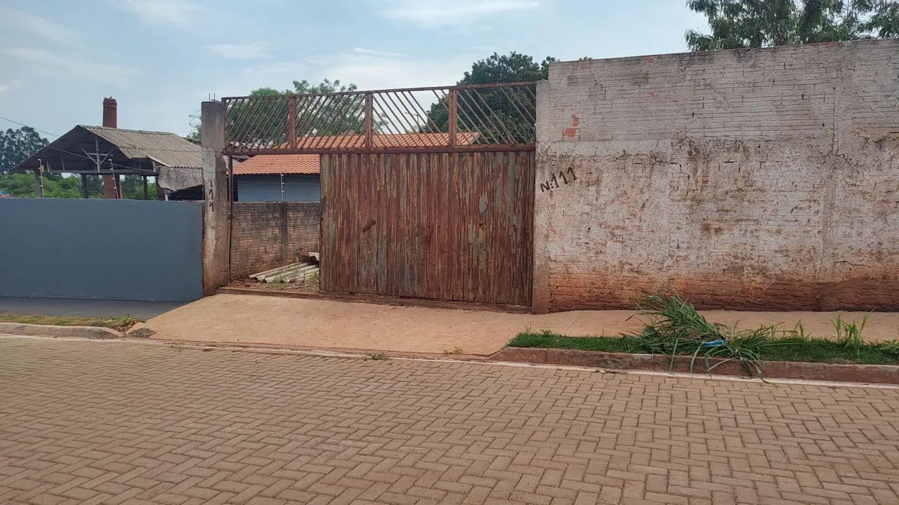 Terreno pronto para construir em ótima localização! - Foto 5