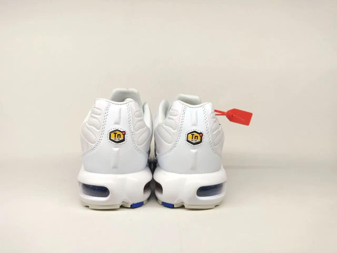Oferta Limitada Tênis Nike Air Max Plus Branco - Foto 5