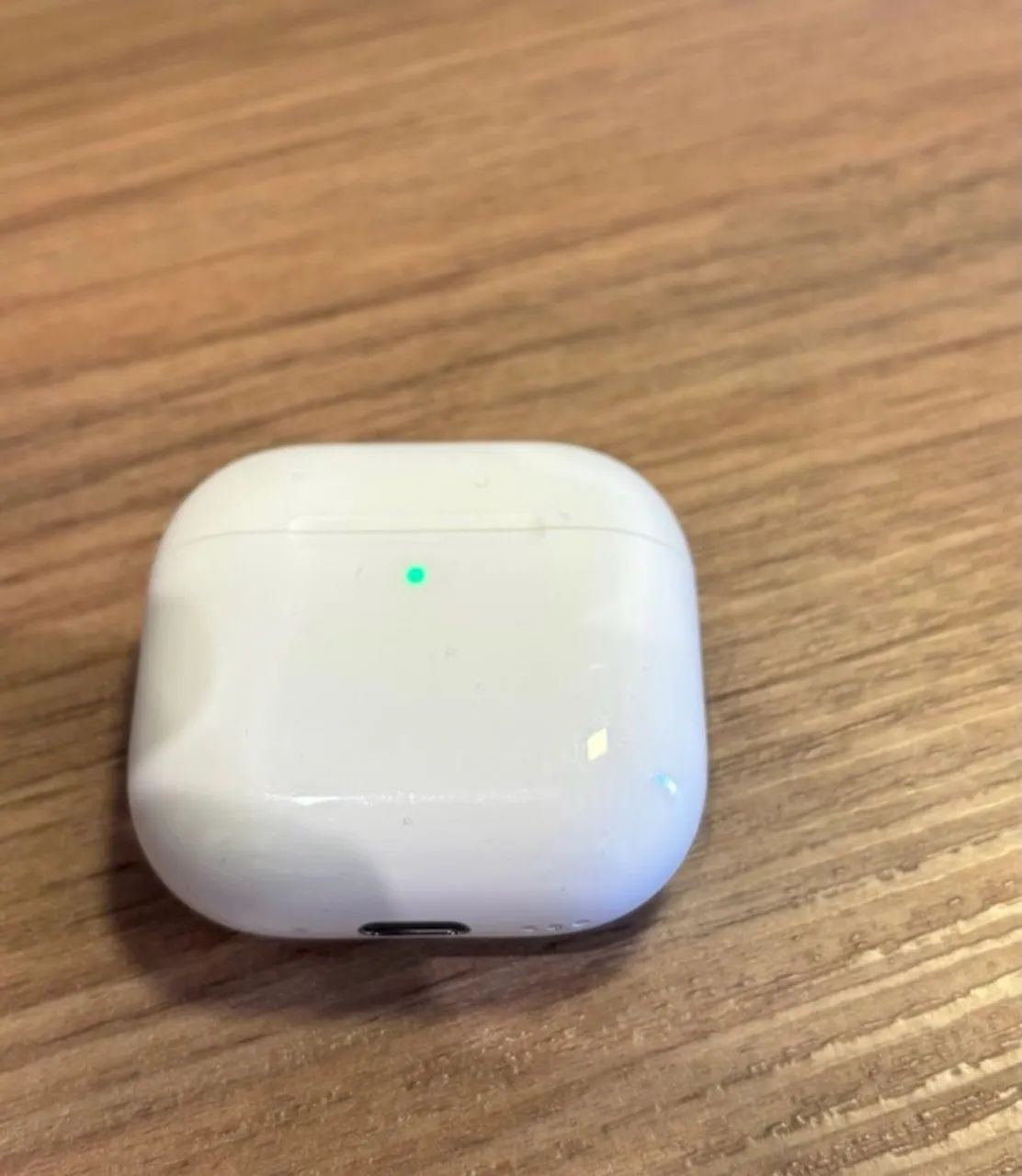 AirPods 4 ANC