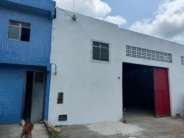 GALPÃO NA VALERIA PROXIMO A BR 324, COM 300M²