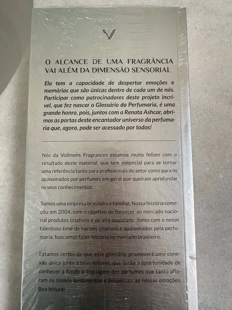 Livro Glossário da Perfumaria  - Foto 2
