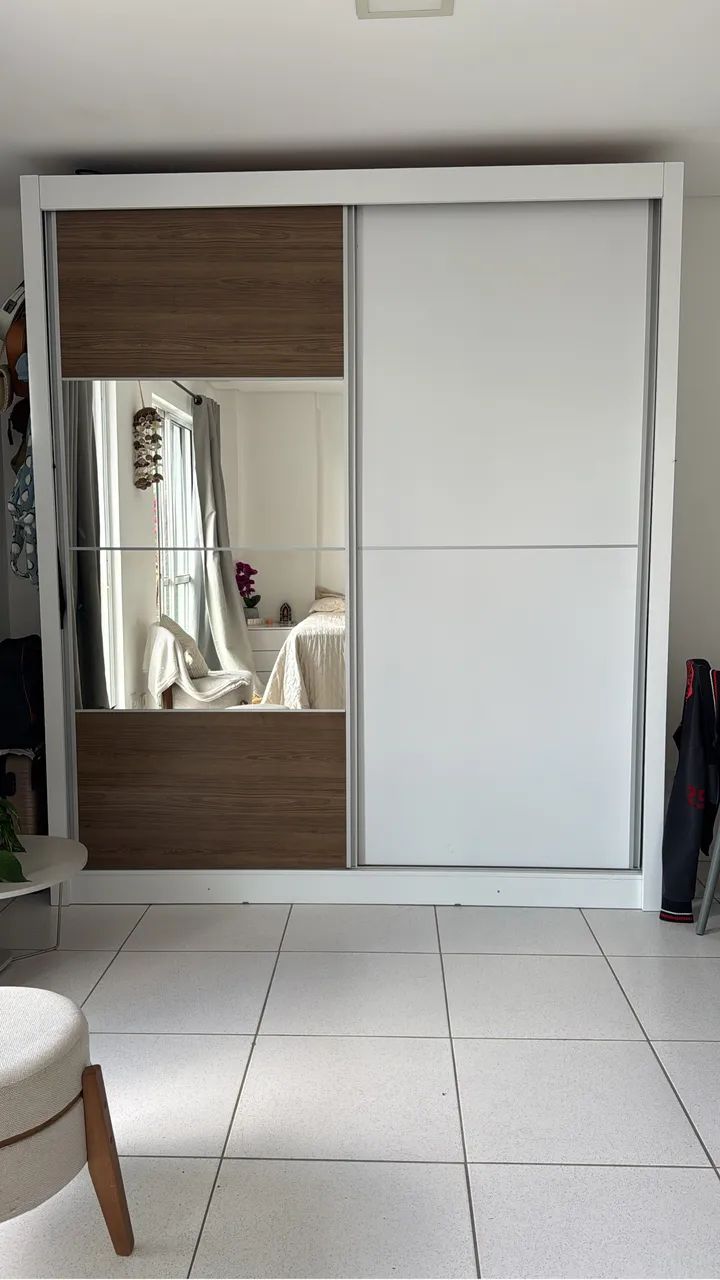 Guarda roupa 