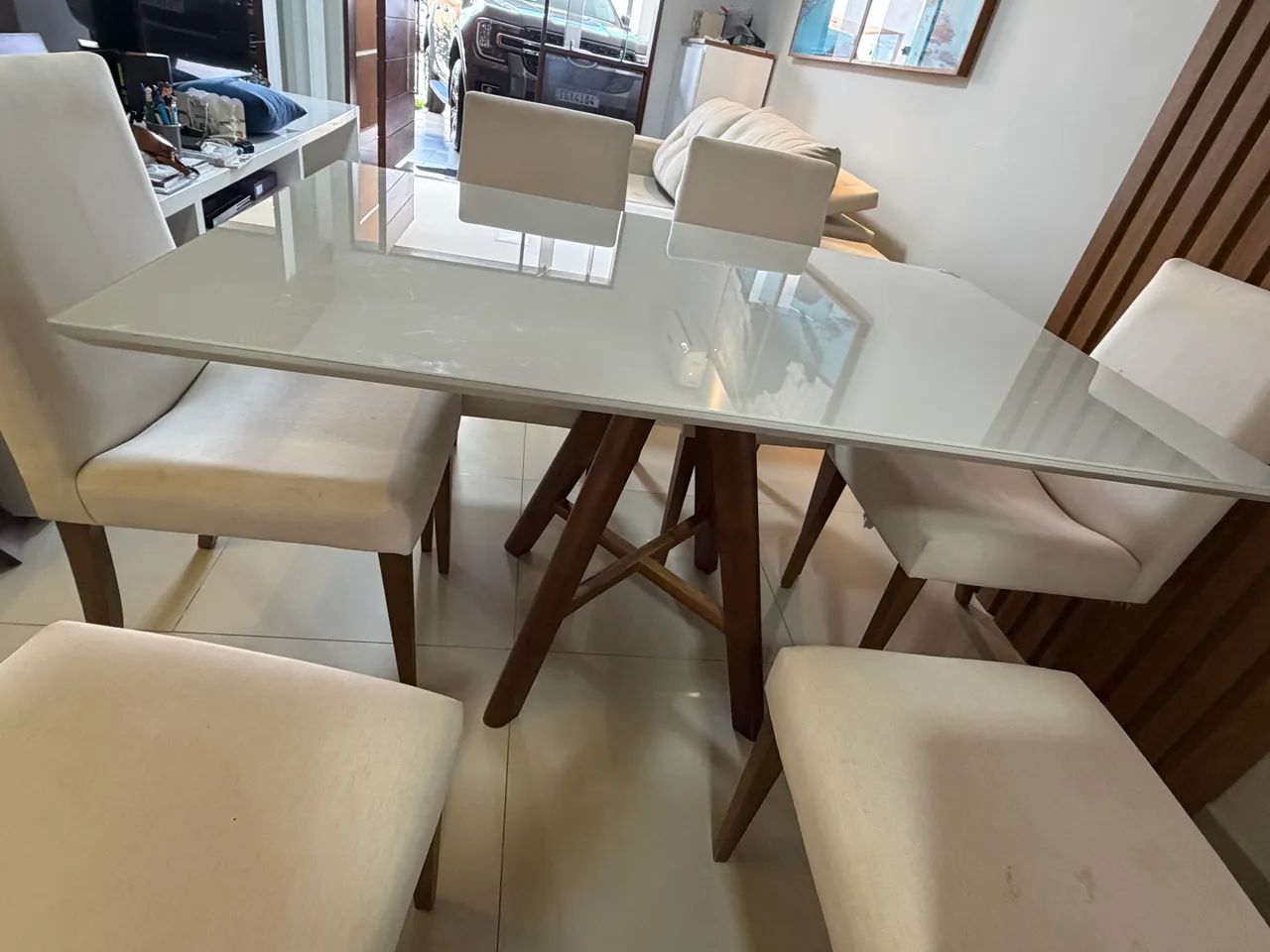 Conjunto mesa e 6 cadeiras - Foto 5