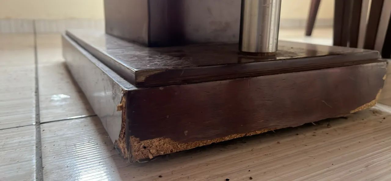 Mesa tampo de vidro com 6 cadeiras - Foto 4
