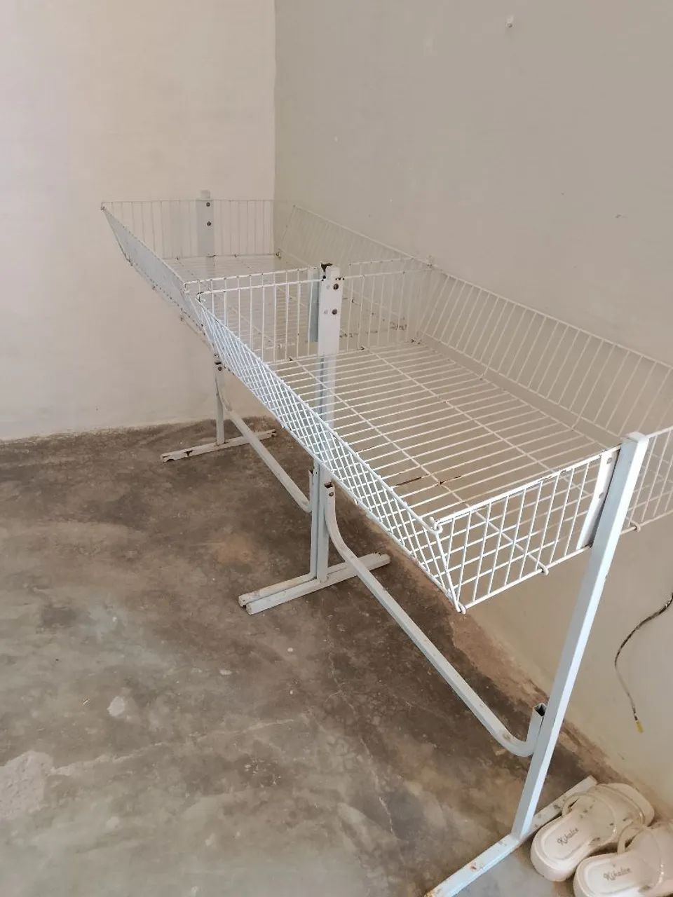 Banca cesto expositor 