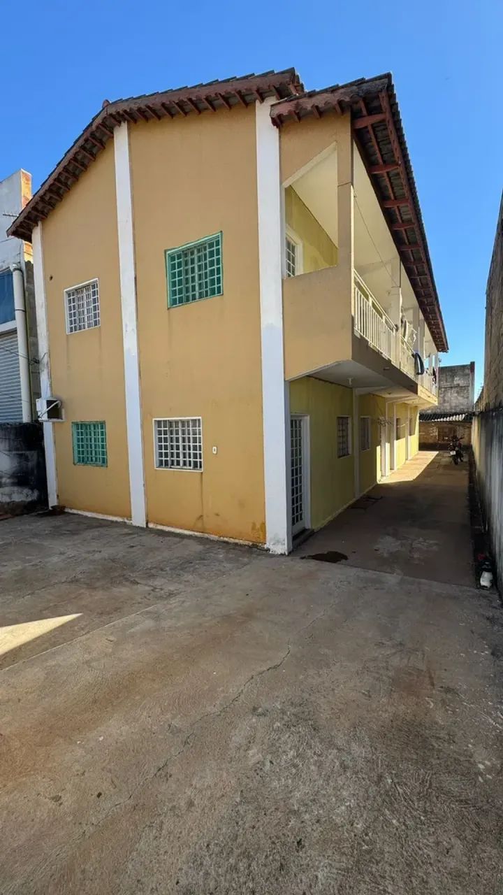 Prédio com 8 Kitnets Alugadas  Renda de R$ 4.800,00 mês  Goiânia - Foto 2
