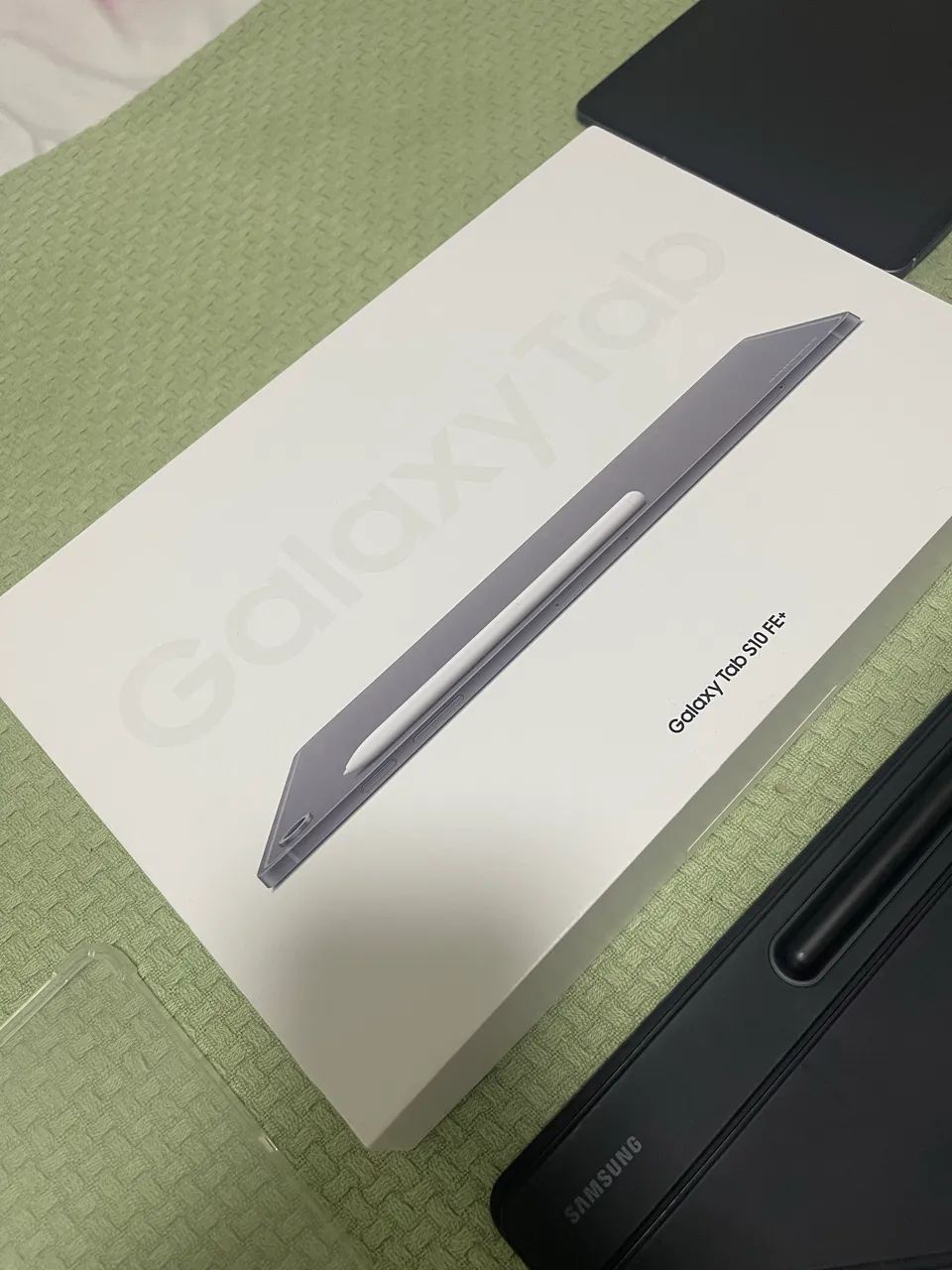 Tablet Galaxy Tab S10 FE Plus 128gb + Magic Keyboard  - Foto 3