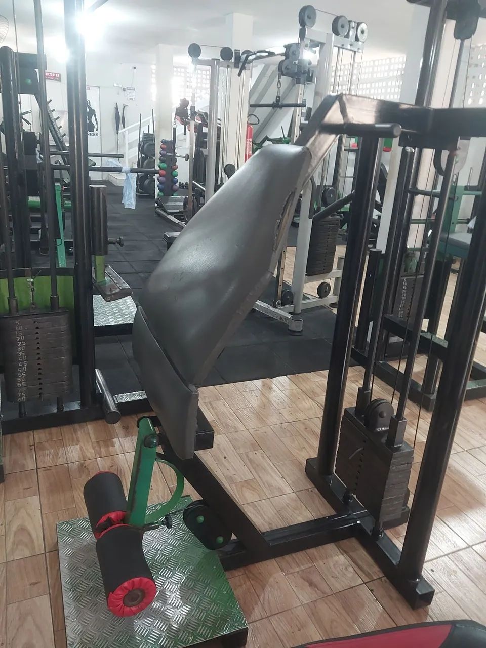 Aparelho de musculação 