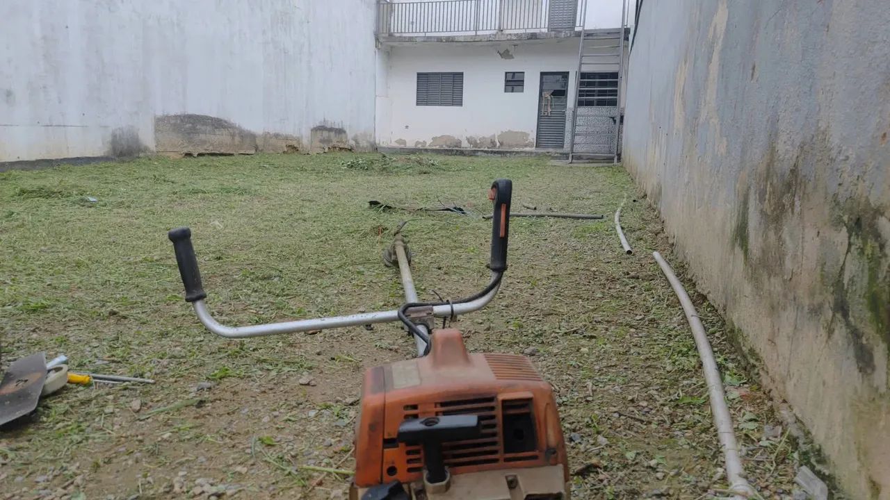 Limpeza de terreno quintal espaços e area verde! - Foto 3