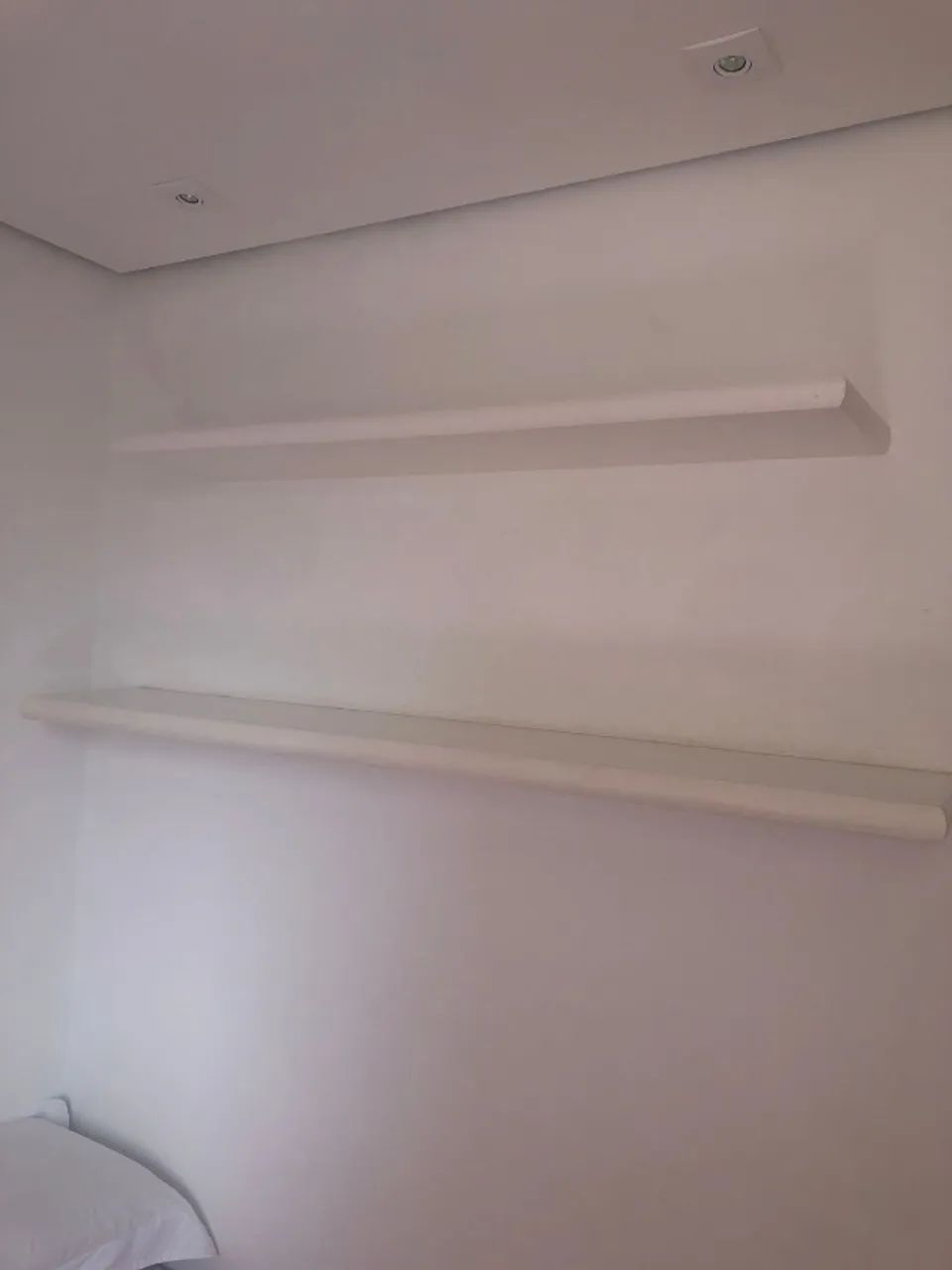 Prateleiras Brancas para Quarto  - Foto 2