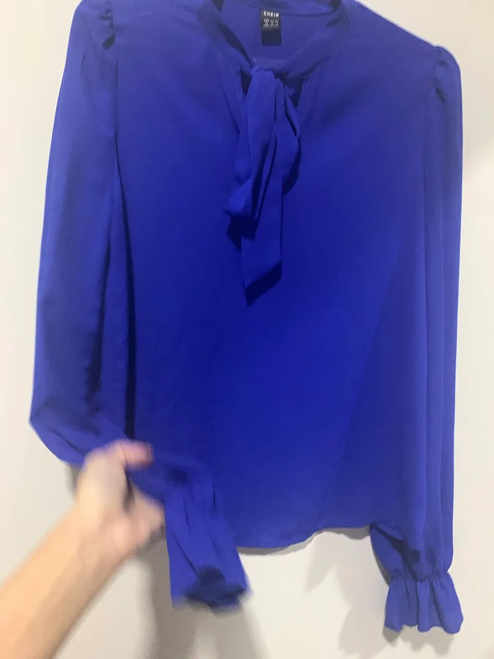 Blusa modelo Gravatinha - Azul  - Foto 3