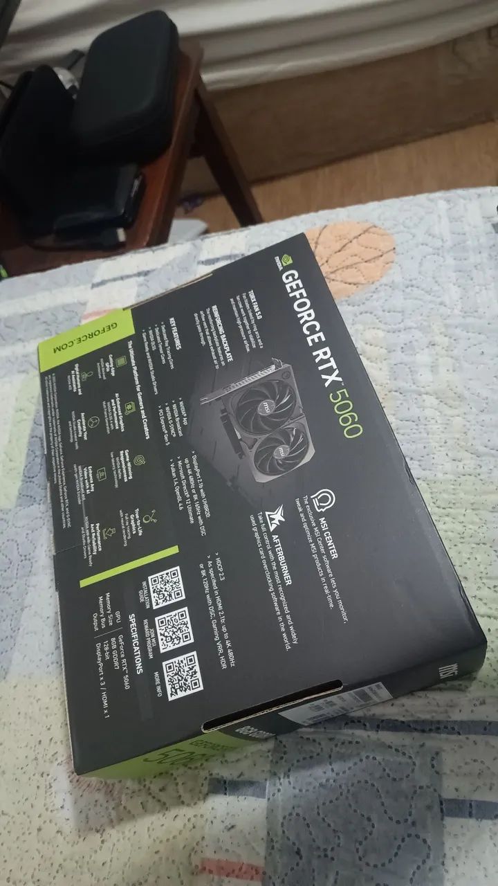 Placa de vídeo Nova! RTX 5060 MSI SHADOW 2X  - Foto 4