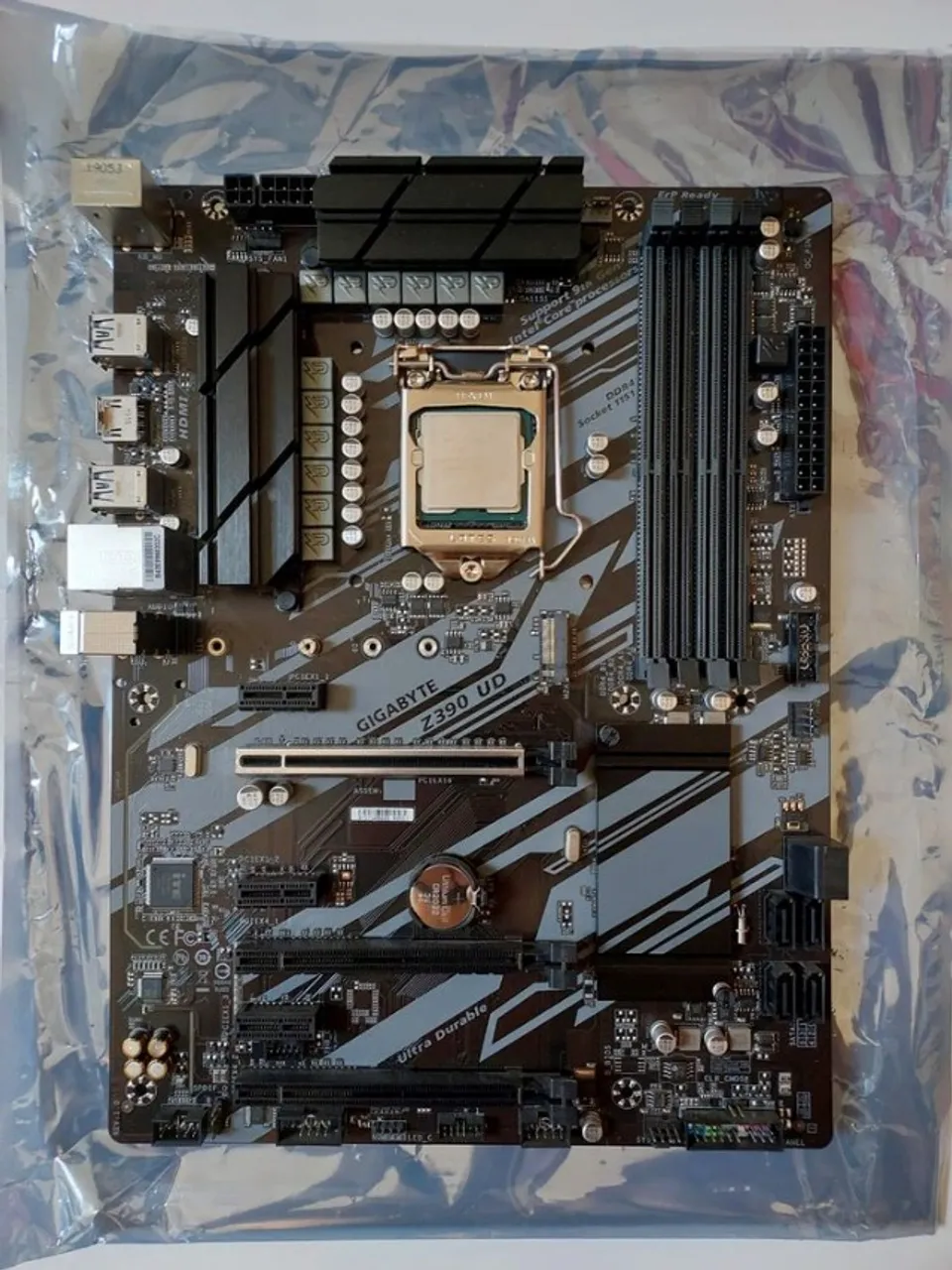 KIT - Core i7 10700K + Placa mãe Asus Z490M PLUS + 16gb DDR4 para