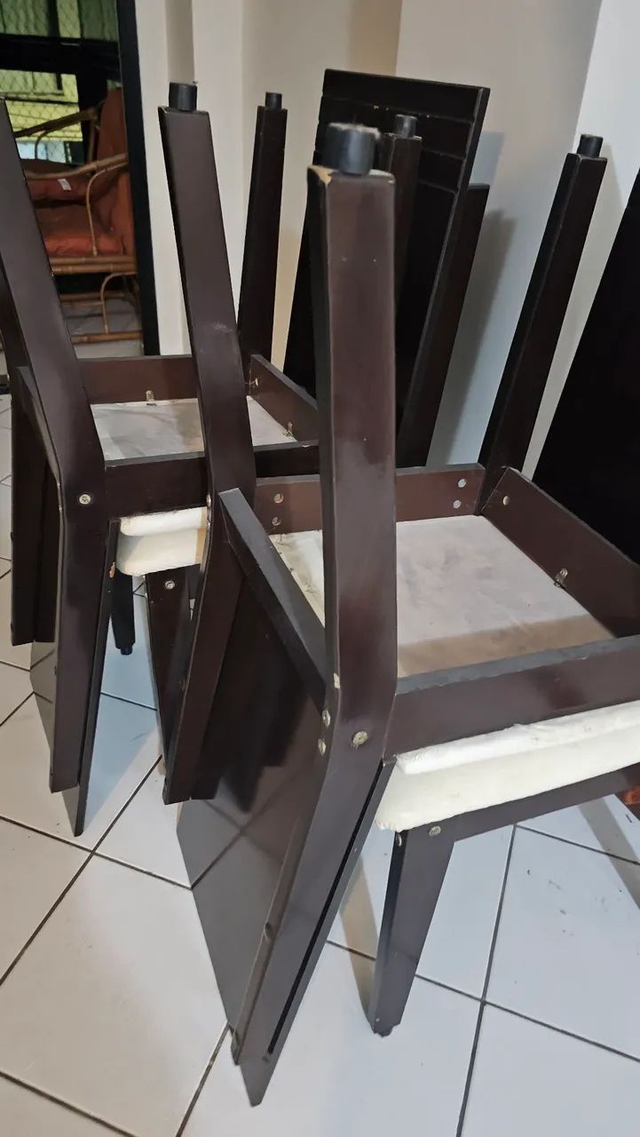 JOGO DE MESA E CADEIRA 8 LUGARES - Foto 3