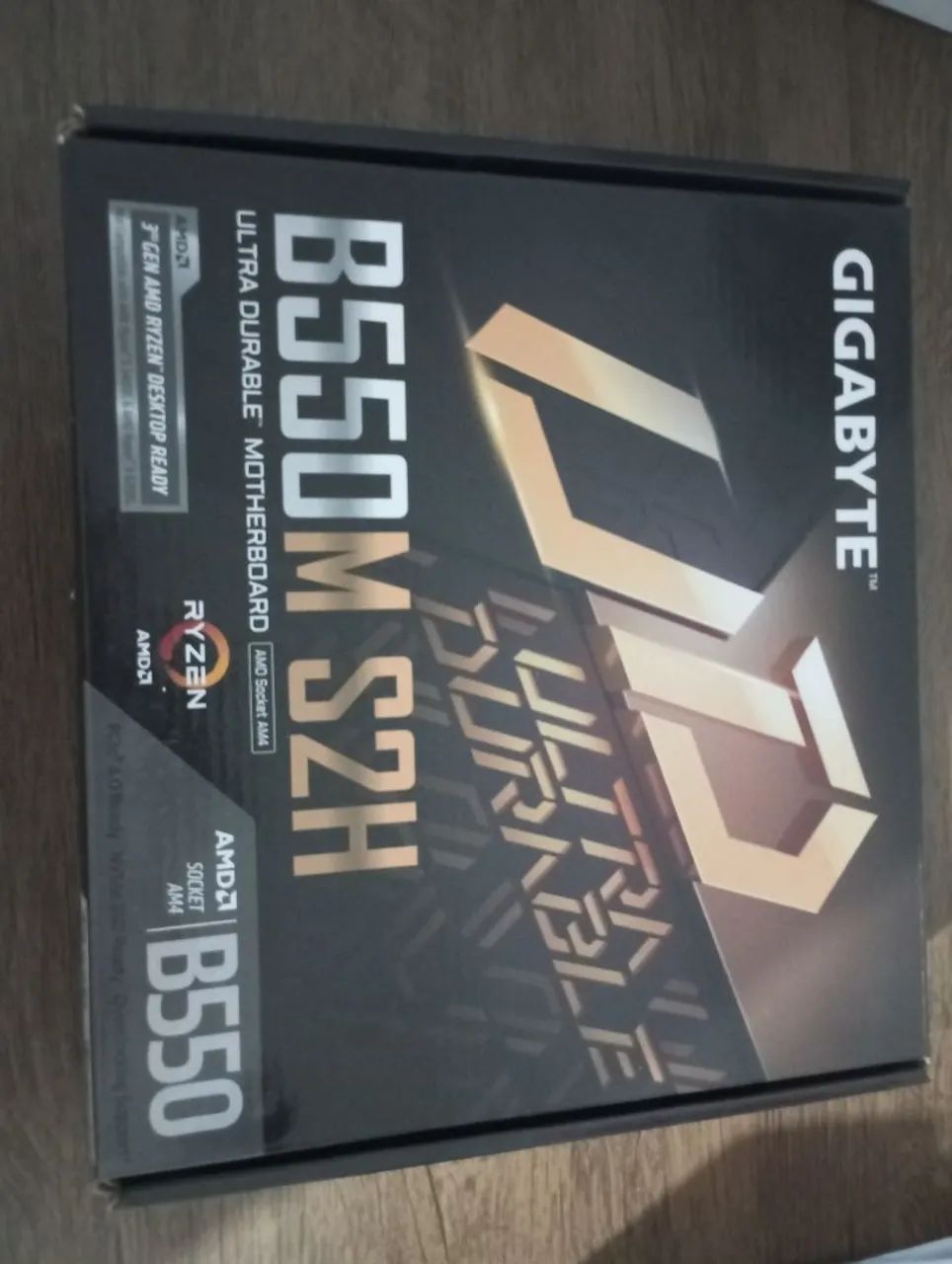 GIGABYTE B550M S2H ULTRA DURABLE  - Foto 4