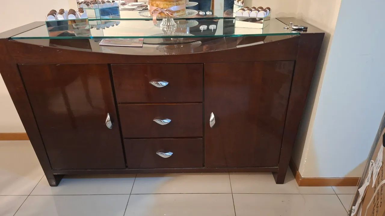 Conjunto de mesa + 08 cadeiras + 01 Buffet  - Foto 2