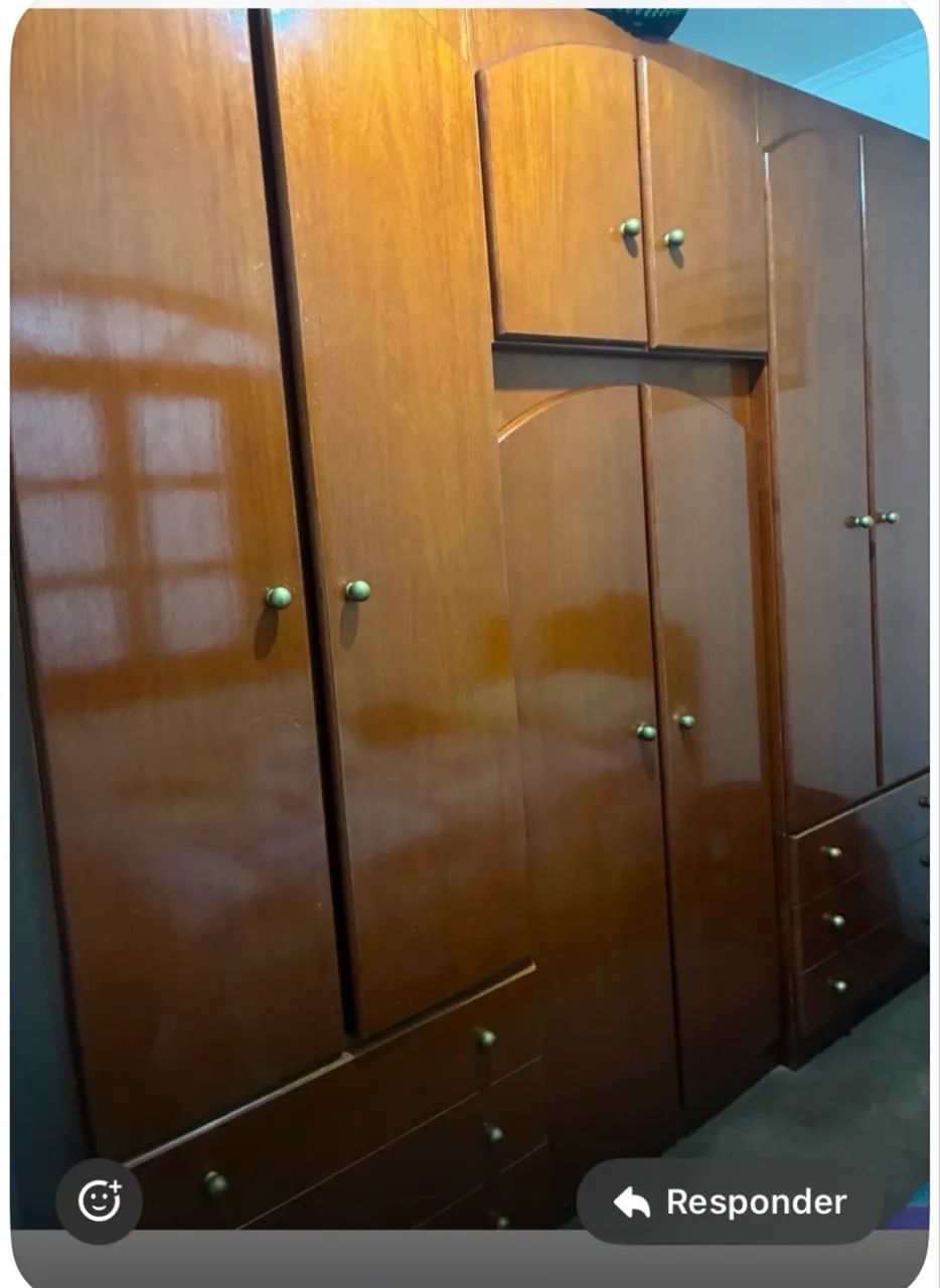 Guarda-roupa 8 portas